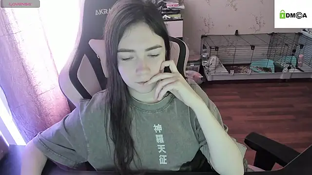 Snapshot of Crazy_forest_fairy chatting on February 14, 11:53 am Crazy forest fairy online show from February 14, 11:53 am