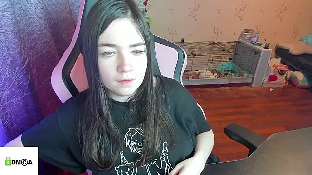 Snapshot of Crazy_forest_fairy chatting on January 19, 5:55 am Crazy forest fairy online show from January 19, 5:55 am