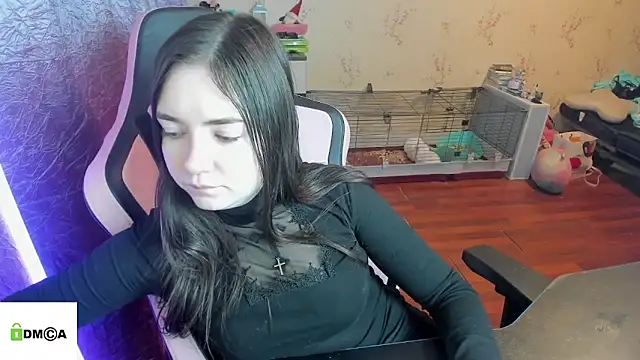 Snapshot of Crazy_forest_fairy chatting on February 11, 1:54 am Crazy forest fairy online show from February 11, 1:54 am