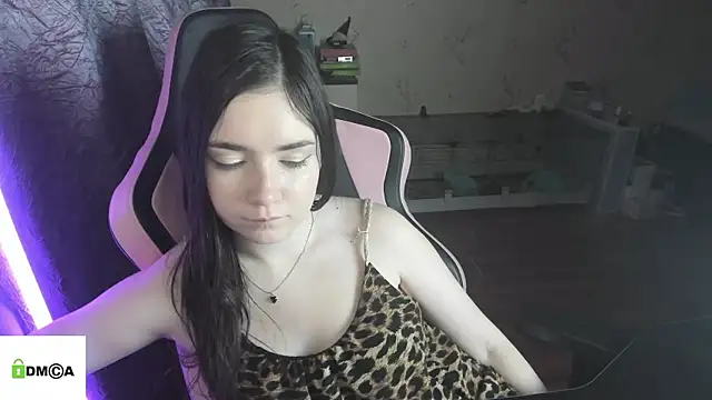 Snapshot of Crazy_forest_fairy chatting on March 13, 3:35 am Crazy forest fairy online show from March 13, 3:35 am