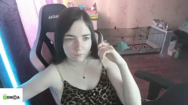 Snapshot of Crazy_forest_fairy chatting on March 15, 6:30 am Crazy forest fairy online show from March 15, 6:30 am