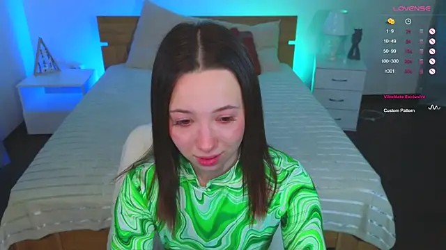 Snapshot of Hayle_Hill chatting on January 14, 5:19 am Hayle Hill online show from January 14, 5:19 am