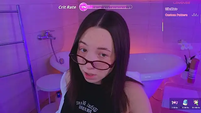 Snapshot of Hayle_Hill chatting on November 27, 4:03 am Hayle Hill online show from November 27, 4:03 am