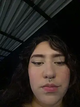 Snapshot of scarlett_queen56 chatting on January 16, 1:09 am scarlett queen56 online show from January 16, 1:09 am