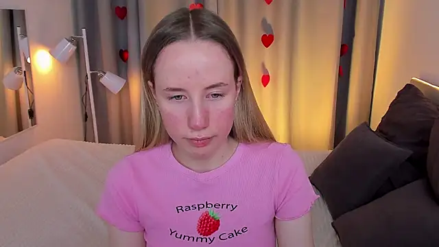 Cassie Kelman online show from February 14, 3:22 am