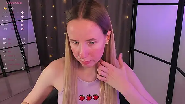 Cassie Kelman online show from February 22, 3:01 am