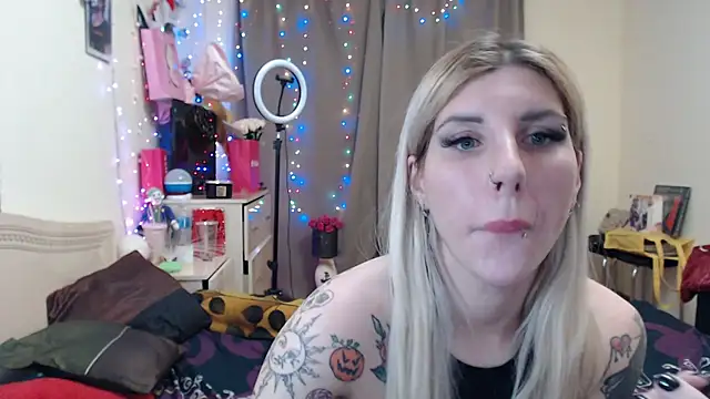 BLACKPeonyy online show from November 3, 9:16 pm