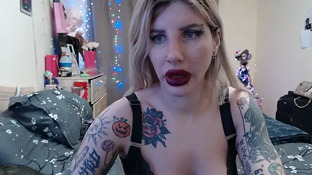 BLACKPeonyy online show from December 3, 6:43 am