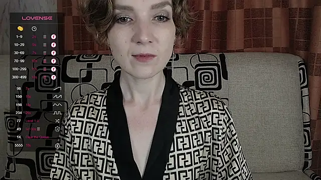 TinaWince online show from July 4, 5:02 am