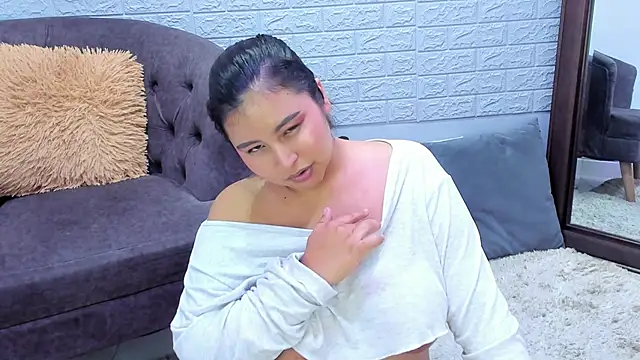 Snapshot of _alaiasmile_ chatting on March 20, 1:13 am alaiasmile online show from March 20, 1:13 am