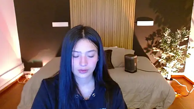 Snapshot of dafne_bss chatting on January 21, 8:19 am dafne bss online show from January 21, 8:19 am