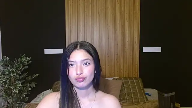 Snapshot of dafne_bss chatting on January 24, 8:13 am dafne bss online show from January 24, 8:13 am