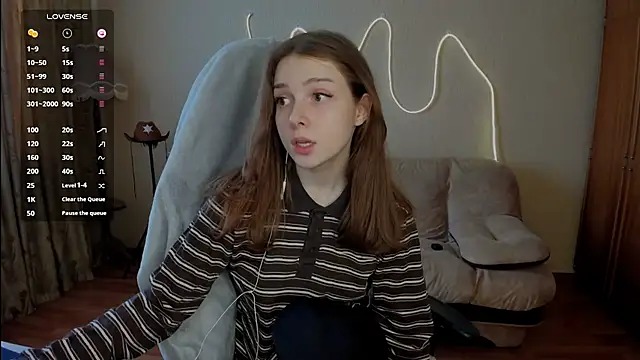 Snapshot of Kami_kam chatting on February 21, 11:01 am Kami kam online show from February 21, 11:01 am