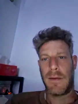 Jonjon3669 online show from April 29, 12:27 am
