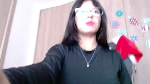 Snapshot of evatits_1 chatting on January 4, 12:16 pm evatits 1 online show from January 4, 12:16 pm