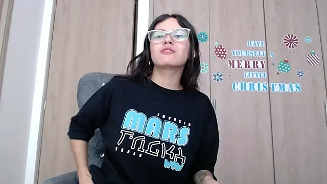Snapshot of evatits_1 chatting on January 11, 12:29 pm evatits 1 online show from January 11, 12:29 pm