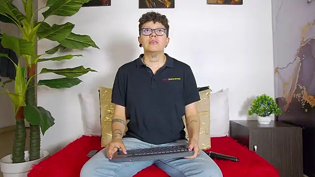 alex noa online show from February 2, 7:34 pm