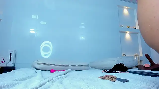 Dalia-Prada online show from December 20, 5:25 am