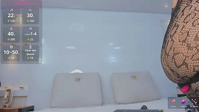Snapshot of Dalia-Prada chatting on June 10, 5:07 am Dalia-Prada online show from June 10, 5:07 am
