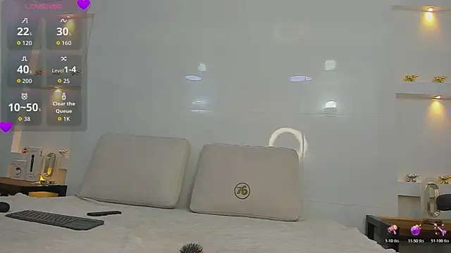 Snapshot of Dalia-Prada chatting on July 7, 4:04 am Dalia-Prada online show from July 7, 4:04 am