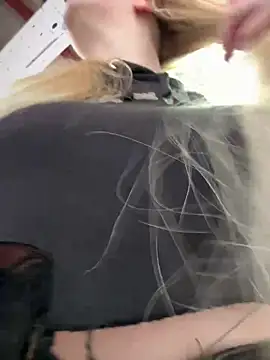 Snapshot of Teya_moon_ chatting on February 1, 12:16 pm Teya moon  online show from February 1, 12:16 pm