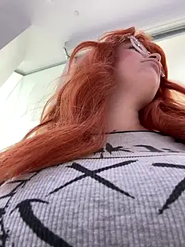 Teya moon  online show from July 10, 10:18 am