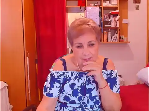 Snapshot of Victoria5643 chatting on October 24, 1:18 pm Victoria5643 online show from October 24, 1:18 pm