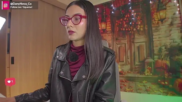 DanyNova Co online show from October 30, 9:04 pm