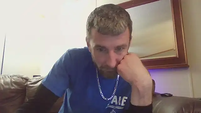 HungStud4You online show from January 19, 5:28 pm