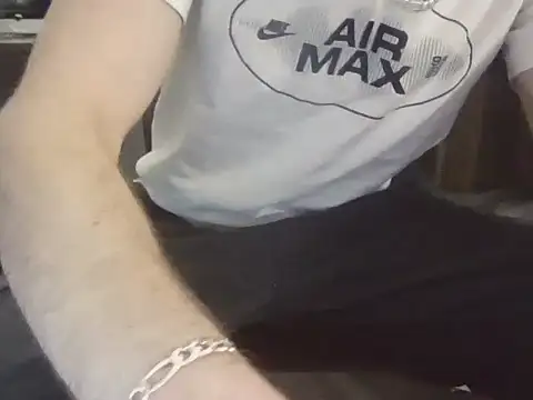 HungStud4You online show from January 8, 6:05 am