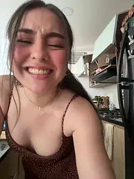 Snapshot of SofiMeza chatting on January 15, 5:37 pm SofiMeza online show from January 15, 5:37 pm