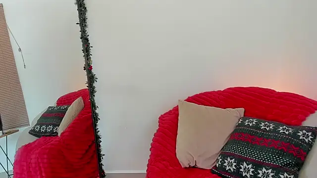 Snapshot of SofiMeza chatting on December 17, 4:46 pm SofiMeza online show from December 17, 4:46 pm