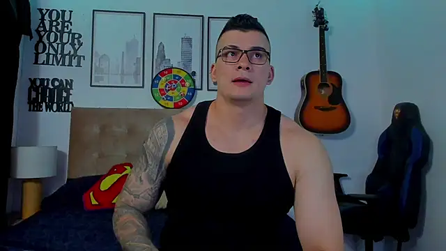 seancarreraa online show from February 4, 1:55 am