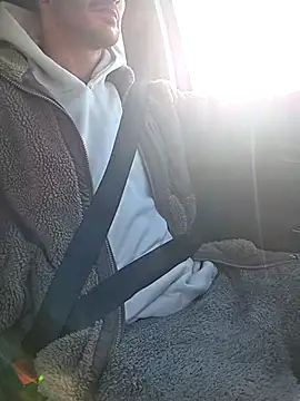 Zeefy online show from March 10, 7:24 am