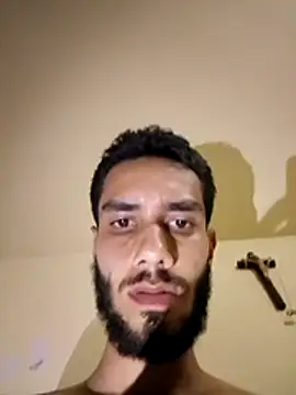 jhon01000 online show from April 11, 6:07 am