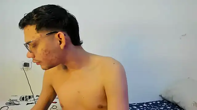 Diego-Monsalve online show from October 4, 10:41 pm