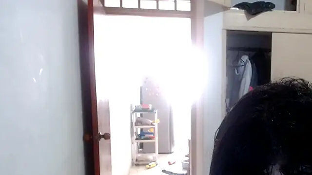 Snapshot of ladydeathz chatting on December 31, 1:19 pm ladydeathz online show from December 31, 1:19 pm