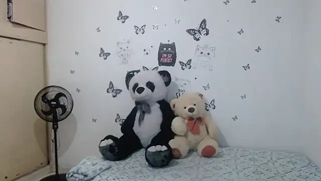 Snapshot of ladydeathz chatting on February 28, 6:10 am ladydeathz online show from February 28, 6:10 am