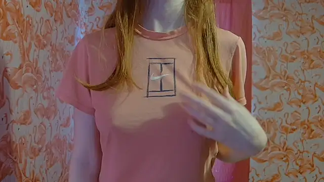 strawberrysmoothie online show from March 18, 7:53 pm