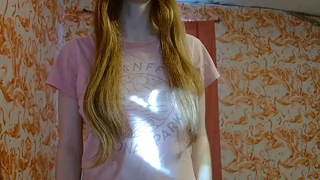 strawberrysmoothie online show from November 23, 8:19 pm