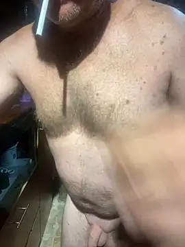 Snapshot of sexycouple109 chatting on December 14, 8:08 pm sexycouple109 online show from December 14, 8:08 pm