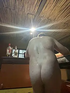 Snapshot of sexycouple109 chatting on January 29, 8:04 pm sexycouple109 online show from January 29, 8:04 pm