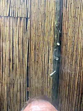 Snapshot of sexycouple109 chatting on November 29, 1:58 pm sexycouple109 online show from November 29, 1:58 pm