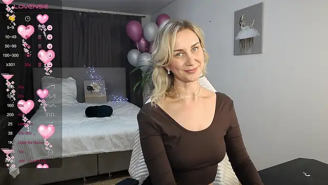 Vanessa Nowak online show from February 25, 4:21 pm