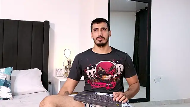 muscle ares online show from January 11, 11:21 pm