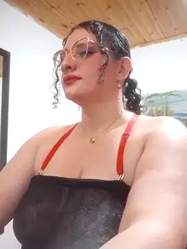 Snapshot of Aleja_Gonzales chatting on March 21, 10:17 pm Aleja Gonzales online show from March 21, 10:17 pm