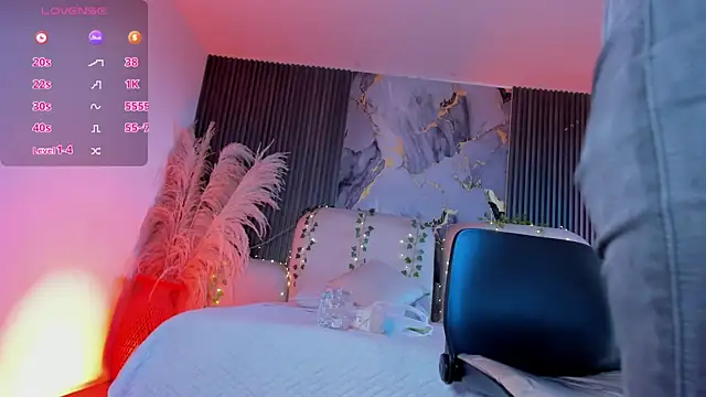 Agathaargent  online show from January 16, 11:58 am