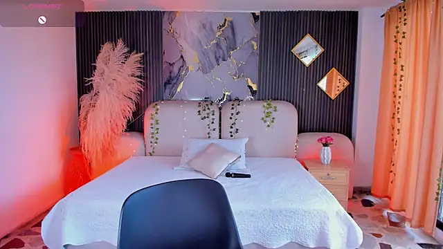 Agathaargent  online show from March 11, 4:13 pm