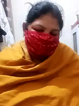 Snapshot of Shoni__ chatting on December 15, 12:51 am Shoni online show from December 15, 12:51 am