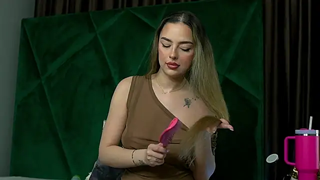 ScarletColes online show from February 20, 11:16 pm